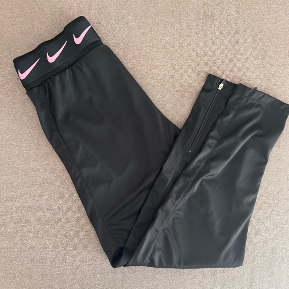 Nike Girls Track Pants - Picture 3 of 4